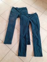 2 schwarze dünne Jeans 30/31 Niedersachsen - Emstek Vorschau