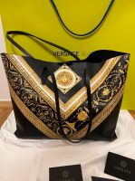 Versace Handtasche Leder Neuhausen-Nymphenburg - Neuhausen Vorschau