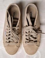 Superga Damen Gr. 36 beige, Wildleder Baden-Württemberg - Korb Vorschau