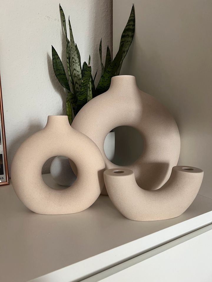 H&M home donut vase Kerzenständer in Wiesbaden