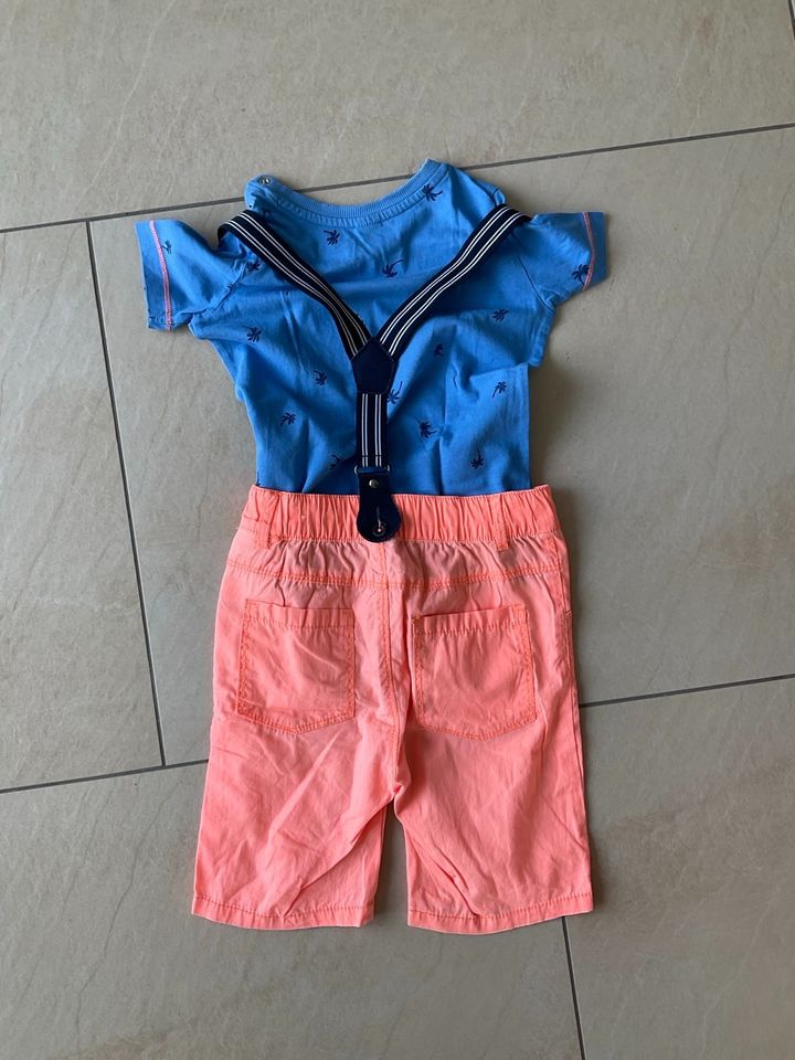 Strandset Jungen Hose Shorts T-Shirt Hosenträger Gr. 74 in Benningen