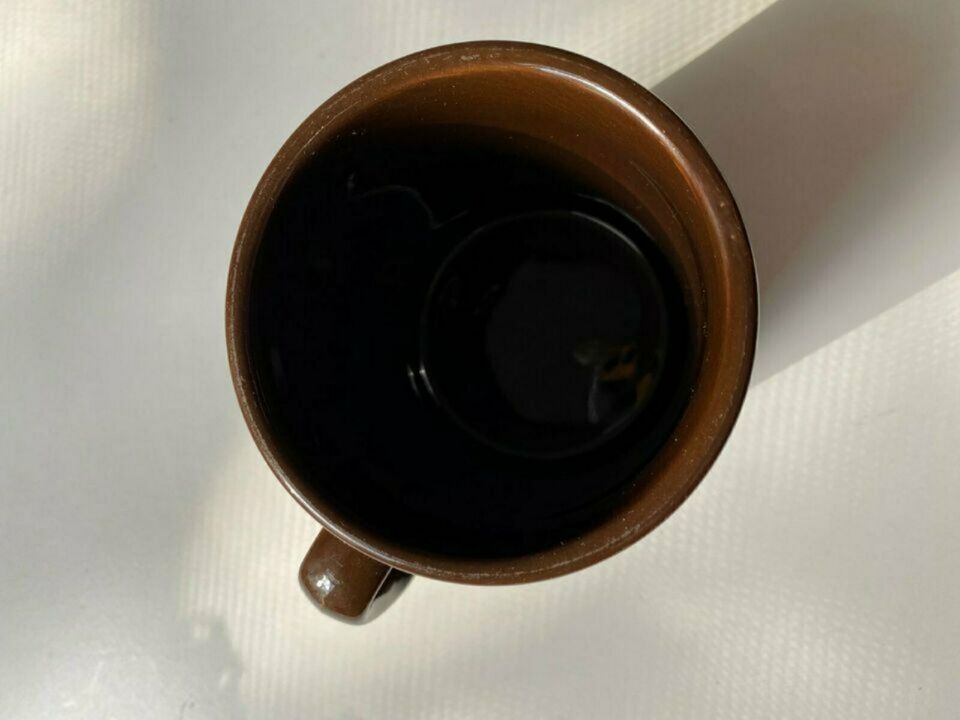 Tasse Kaffeetasse Mug braun mit Blumenmuster Made in England in Hannover