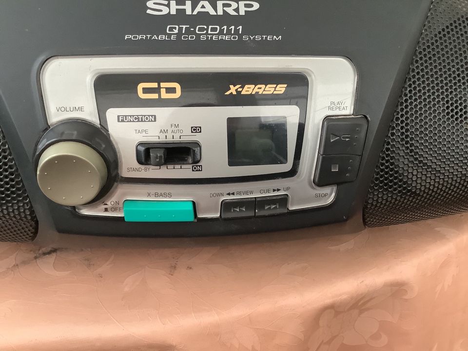 SHARP CD Radio KAssettenrecorder Mod. QT-CD 111 H in Wolgast
