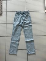 Stradivarius Straight Jeans Größe 34, blau Bielefeld - Senne Vorschau