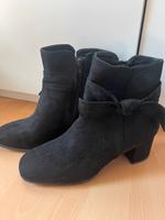 schwarze Stiefeletten mit Schleife Sachsen-Anhalt - Blankenburg (Harz) Vorschau