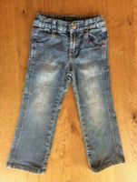 Hose / Jeans Gr. 92 blau / rosa Bund verstellbar Niedersachsen - Berge Vorschau