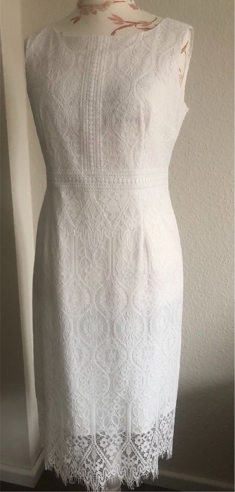 Comma Kleid Spitzenkleid weiß ecru Gr. 40 wie neu in Nordrhein-Westfalen -  Schmallenberg | eBay Kleinanzeigen ist jetzt Kleinanzeigen