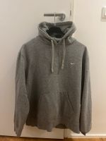 Nike Kapuzenhoodie Größe XL Frankfurt am Main - Westend Vorschau