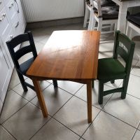 Kindersitzgruppe Tisch und zwei Stühle für Kinder Holz Niedersachsen - Edewecht Vorschau