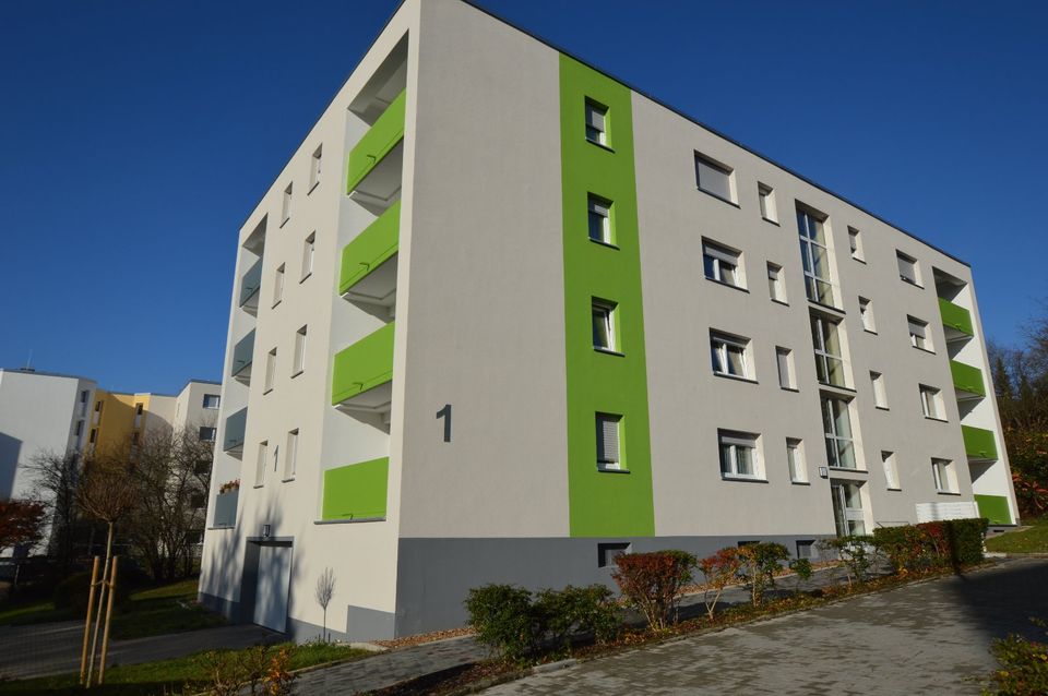 1 ZKB-Wohnung mit Aufzug und Balkon in Völklingen