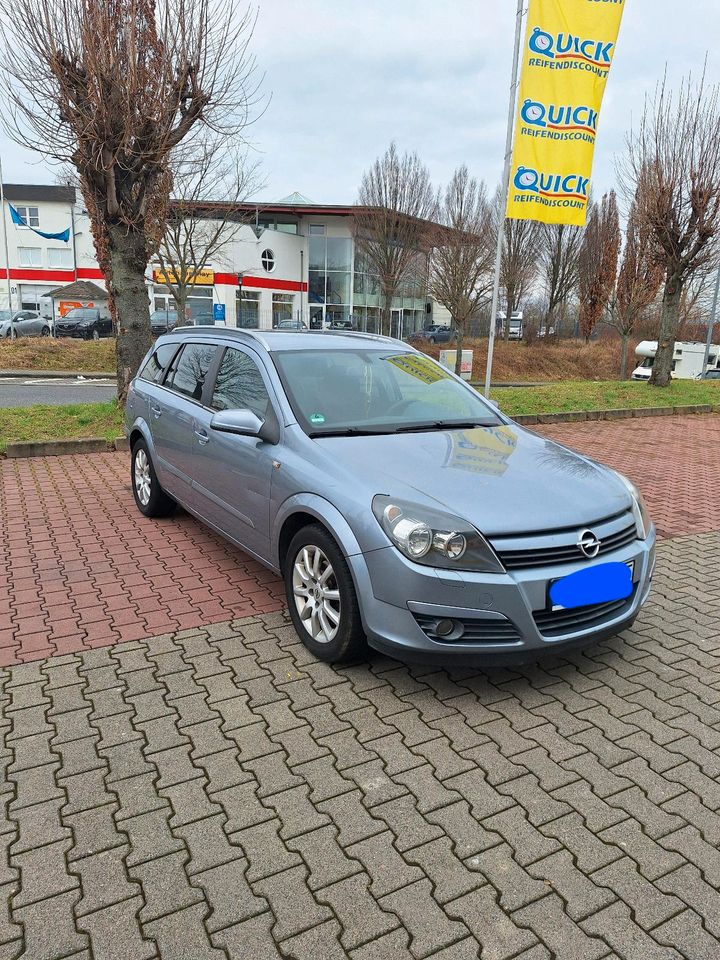 Opel Astra H in Mainz