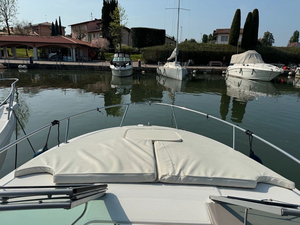 Chaparral Signature 250 2010 Sportboot Motorboot in Starnberg