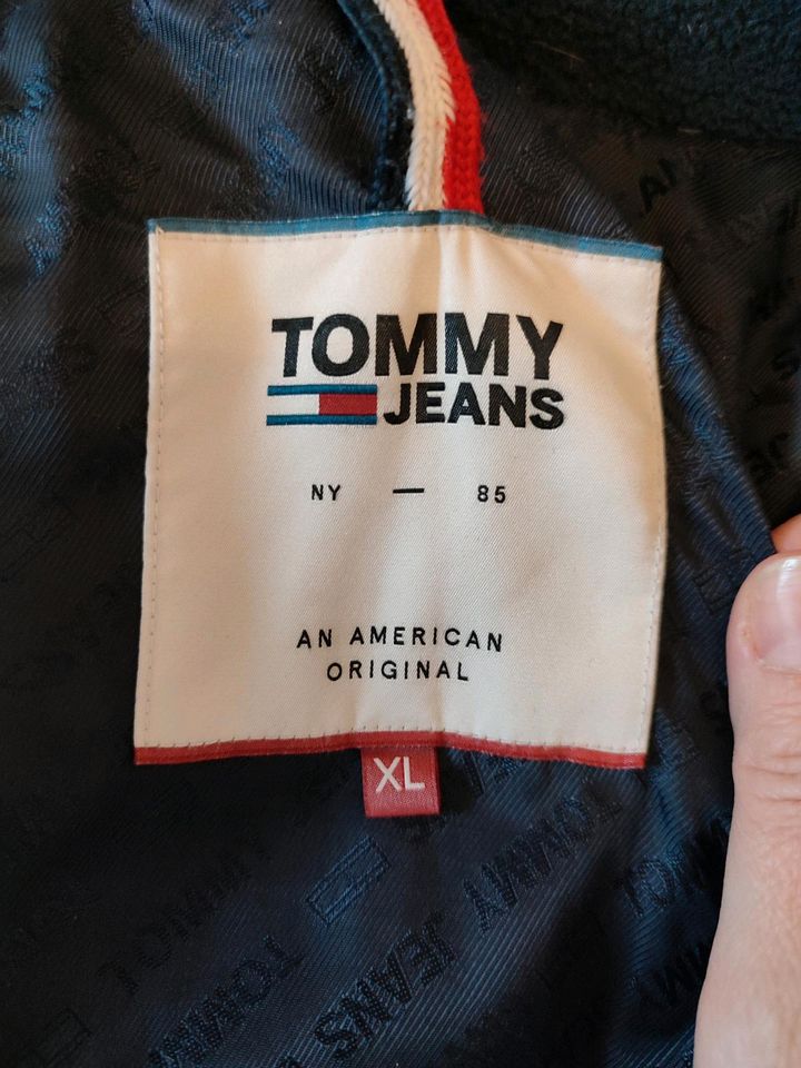 Tommy Hilfiger Mantel in Unterneukirchen