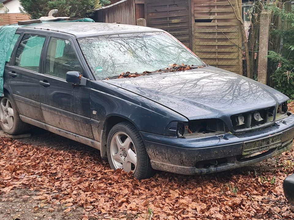 Volvo V70I und 850 Kombi Ersatzteile in Jockgrim