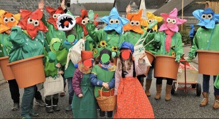 Gruppen-Kostüm „Blumen“ / Fastnacht in Rheinland-Pfalz - Kirchberg  (Hunsrück) | Freunde und Freizeitpartner finden | eBay Kleinanzeigen ist  jetzt Kleinanzeigen