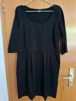 Top! Esmara Kleid 42 Plissee Rücken 3/4 Arm schwarz Baden-Württemberg - Schorndorf Vorschau