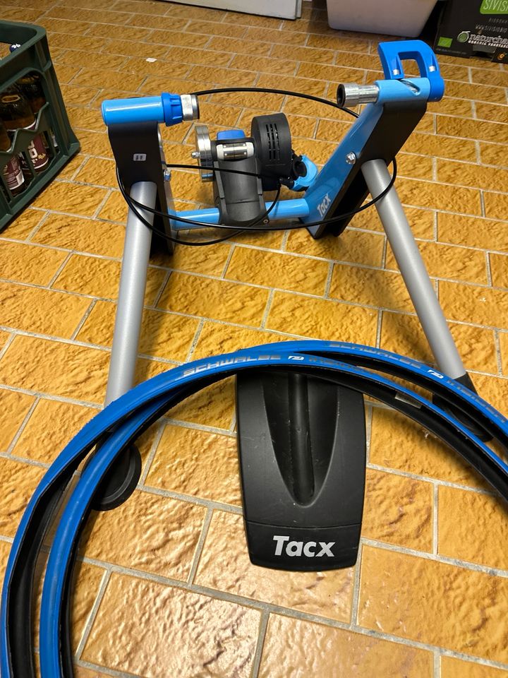 Tacx rollentrainer blue twist in Bergtheim (Unterfranken)