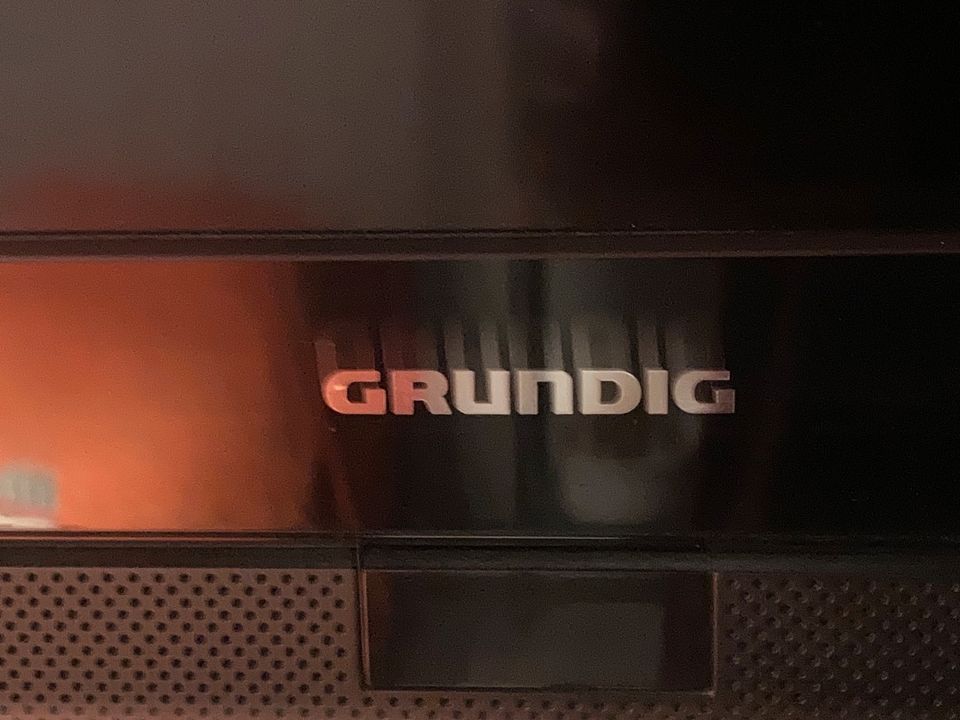 TV Fernseher Grundig 26 Zoll in Essen