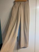 Bershka beige gerade geschnittene Anzughose Hose Saarland - Merzig Vorschau