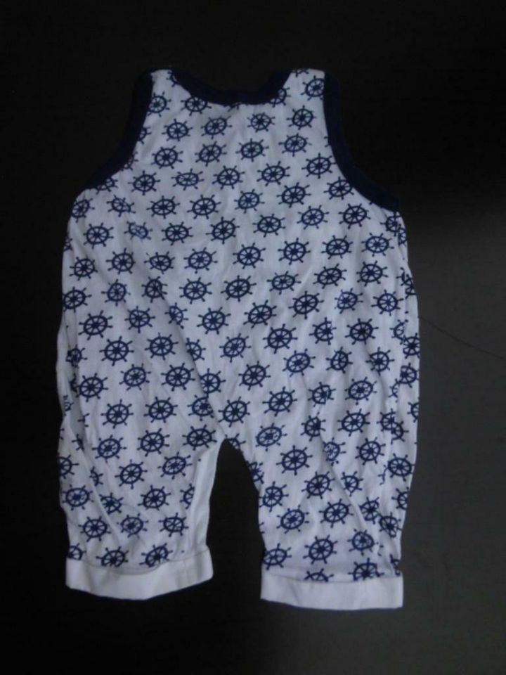 Schnizler Baby Body maritim weiß blau Baumwolle 3,- in Flensburg