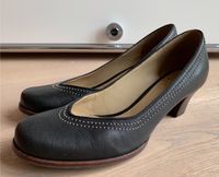 Clarks Pumps High Heels Absatzschuhe schwarz Gr. 36 3 1/2 neuw. Nordrhein-Westfalen - Solingen Vorschau