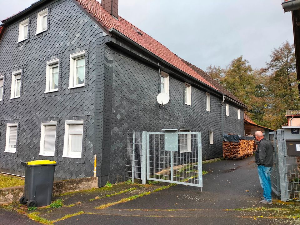 Bauernhaus mit ehemaligen Stall und Scheune in Schleusingen