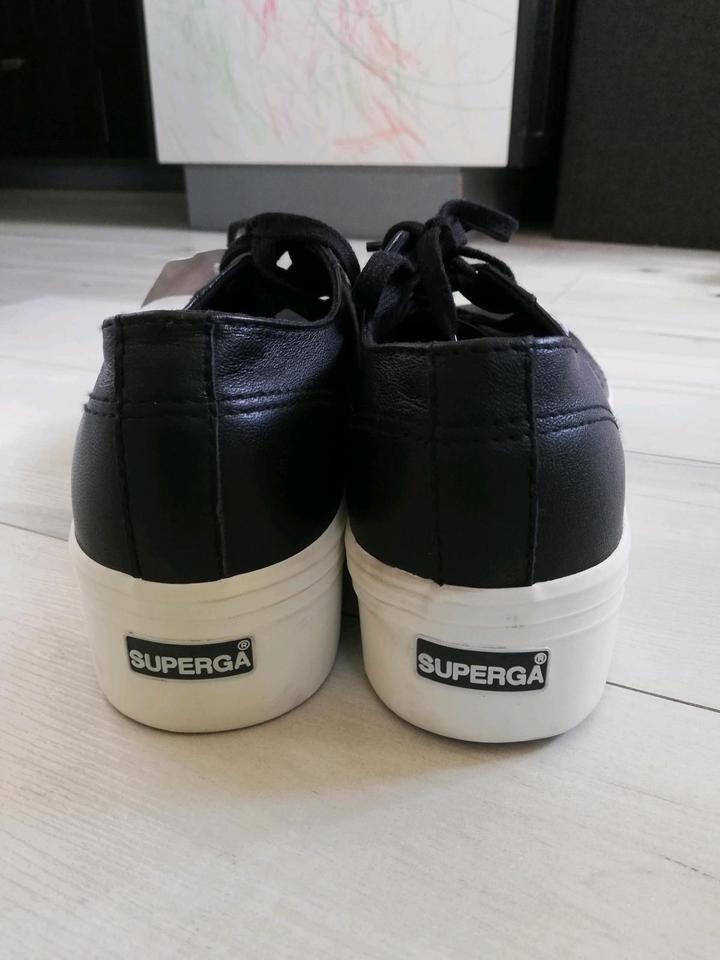 Neu Superga Plateau Sneakers Platform Leder in Baden Wurttemberg Plochingen kleinanzeigen