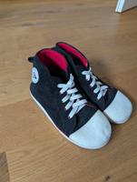 Hi Top schwarz Dunlop warme Fleece Hausschuhe Größe M 42/43 Bayern - Marktrodach Vorschau