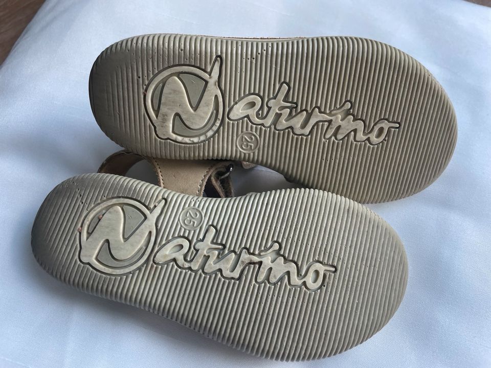 Naturino Sandalen Leder beige Klett Gr. 25 Mädchen in Much