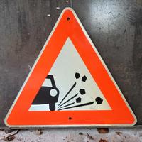 Altes DDR Straßenschild Auto Splitt Schotter Gefahrenzeichen Bayern - Memmingen Vorschau
