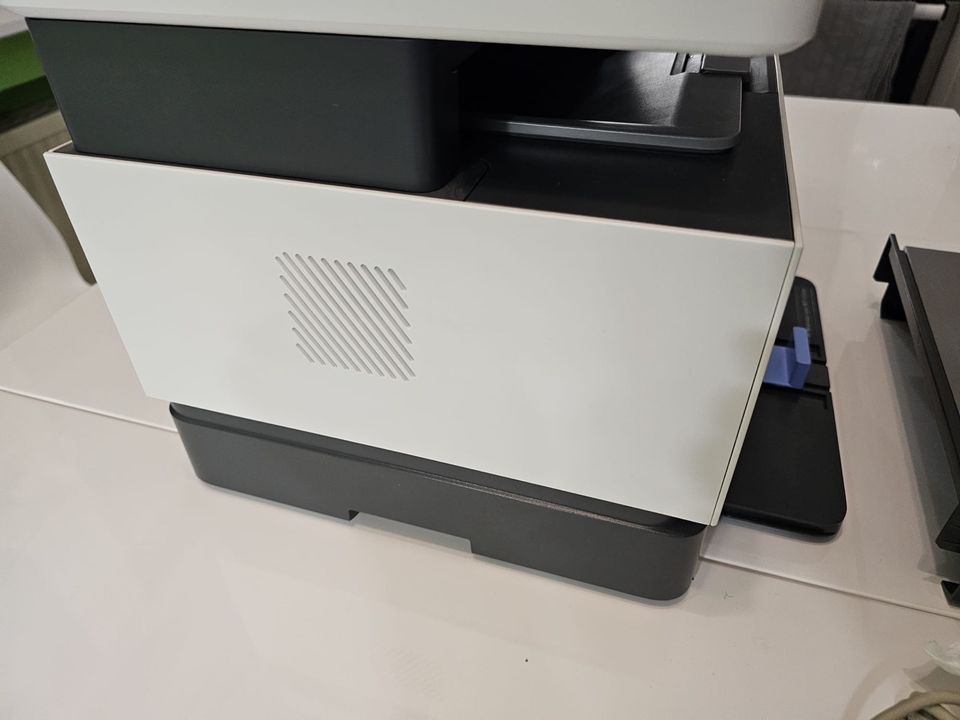 WIE NEU HP Neverstop Laser MFP 1202nw Drucker Scanner Kopierer in Maintal
