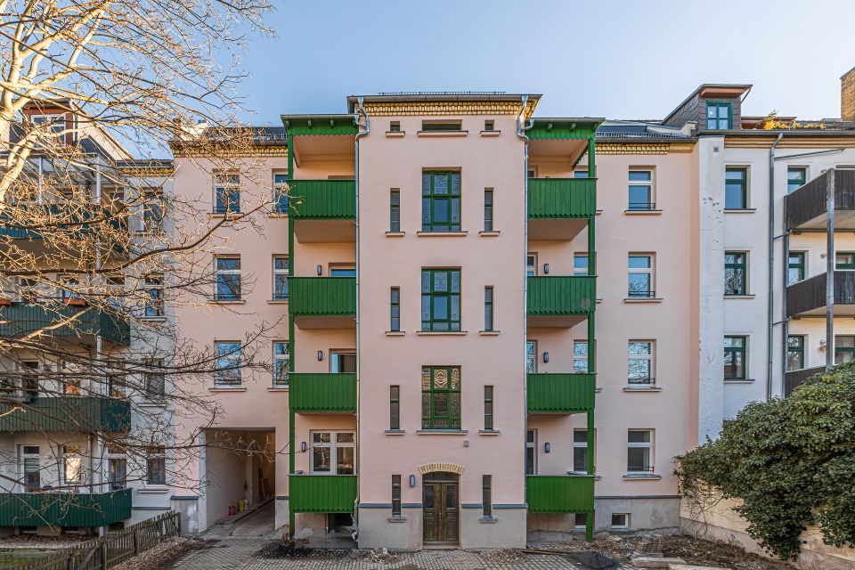 Renovierter Altbau im wunderschönen Stötteritz: 2-Zimmer-Wohnung mit Balkon & neuer Ausstattung in Leipzig