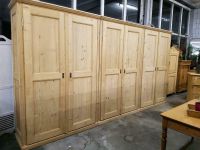 ★ ANTIK ★ Großer Weichholz Kleiderschrank ★ 450cm breit★ RIESIG Nordrhein-Westfalen - Neunkirchen-Seelscheid Vorschau