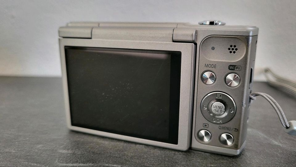 Lumix Panasonic SZ 10 Digitalkamera - Kamera - Foto in Haunsheim
