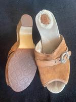 Damen Clog Sandale UGG braun Gr 39 Nordrhein-Westfalen - Ascheberg Vorschau