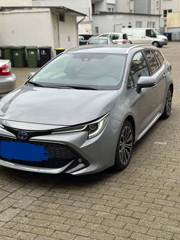 Toyota Corolla* Touring Sports 1.8 Hybrid *Team D* Techni * 2023 in Mülheim (Ruhr)