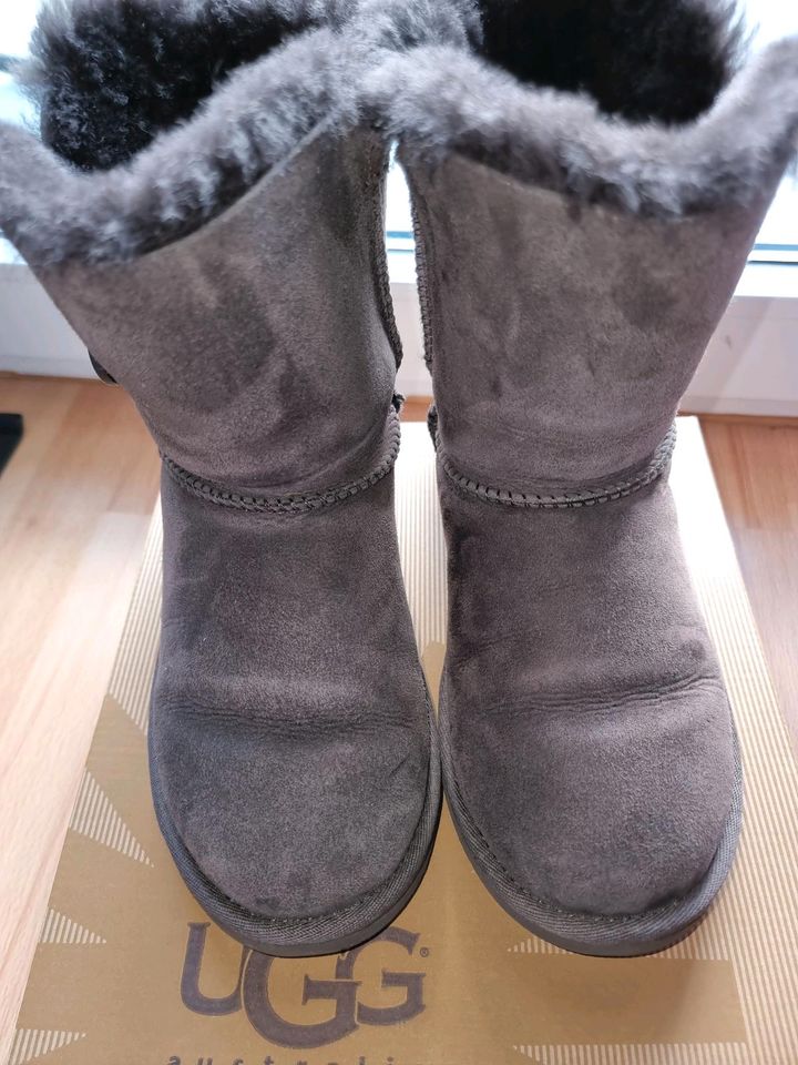 Ugg Bailey Button Schuhe in Herne