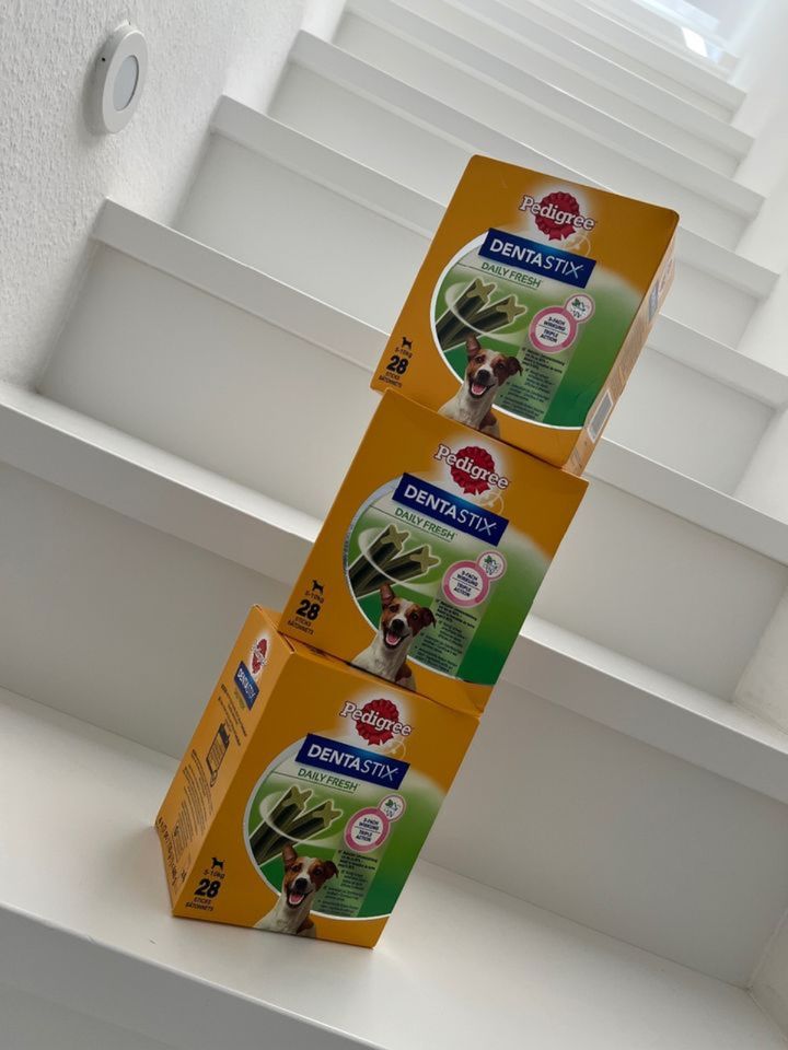 OVP Pedigree Dentastix Fresh Kausnack Zahnpflege Leckerli 28 Stüc in Weil der Stadt