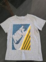 Neuwertige Nike T-Shirt gr.116 Baden-Württemberg - Aldingen Vorschau