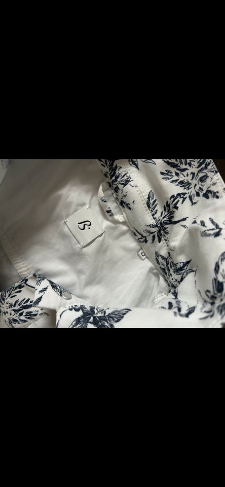 Bonita Set Blazer weiße Jeansjacke mit Blumen Gr.42/Sommerhose in Peine