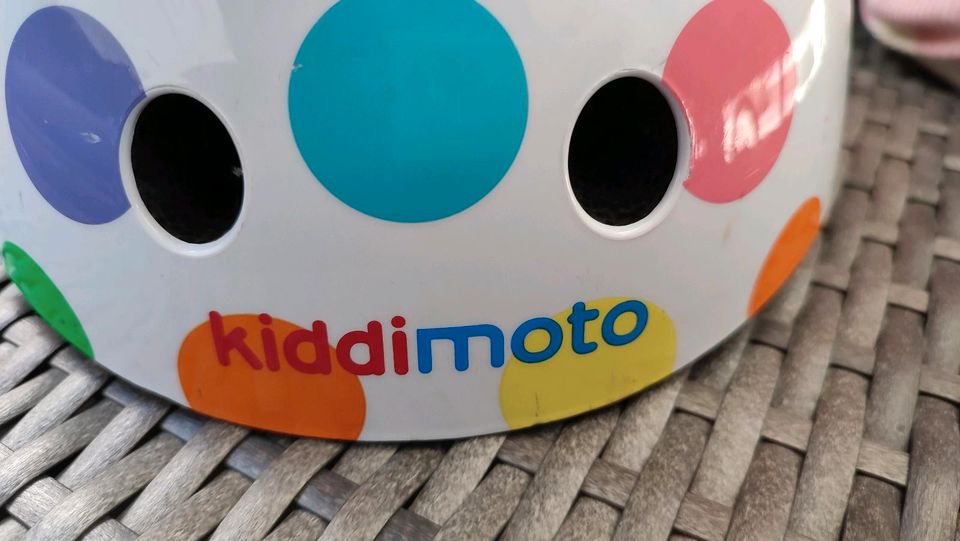 Kiddimoto Helm 53-58 Skaterhelm Fahrradhelm in Schönfels Gem Lichtentanne