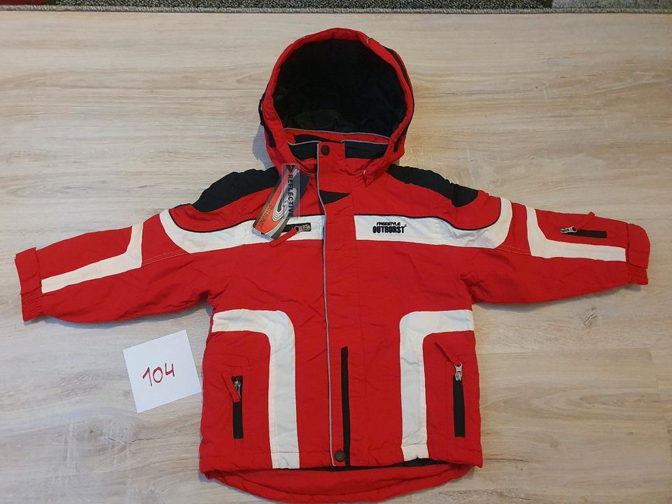 Outburst Skijacke, Winterjacke, Gr. 104 NEU in Neustadt