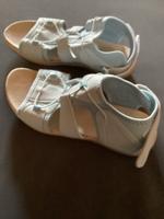 Neu Sandalen gr.40 Niedersachsen - Elze Vorschau