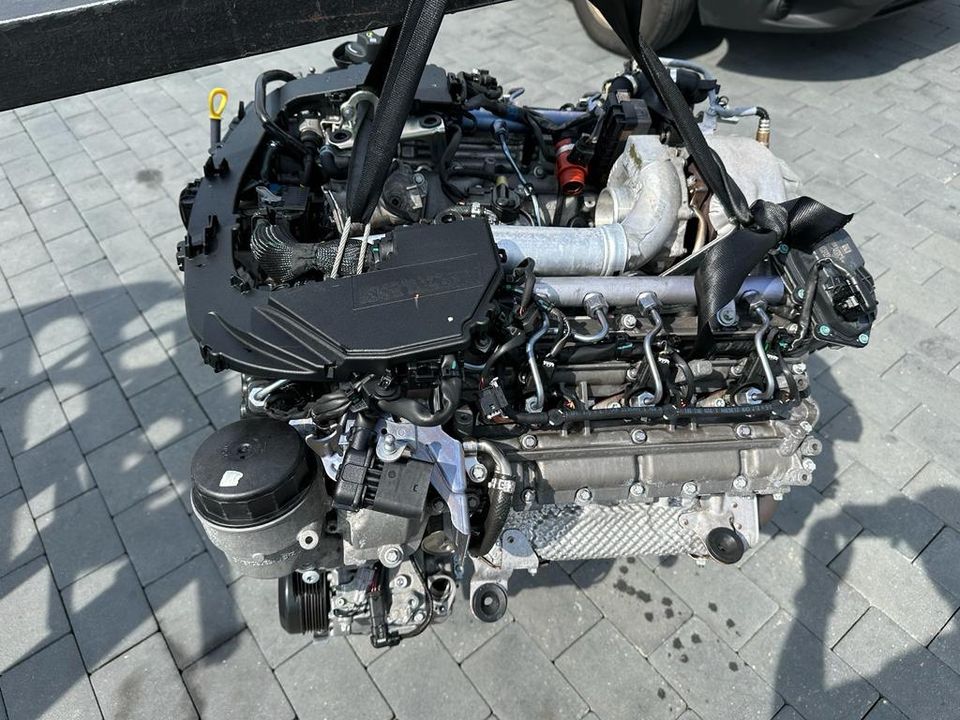 Motor Mercedes W213 E350 258PS 642855 EU6 Komplett in Torgau