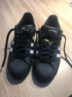 Adidas Superstar Sneaker Schwarz Größe 41  1/2 Top Zustand Baden-Württemberg - Pfinztal Vorschau
