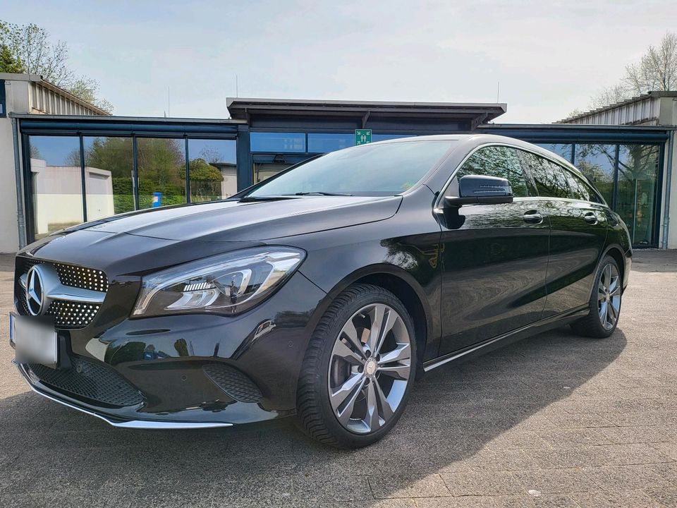 Mercedes CLA 180  Shooting Brake, MB- Garantie ,Scheckheft,LED in Schiffweiler