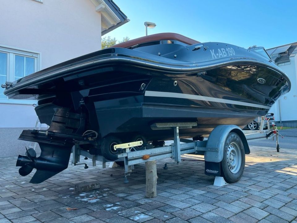 Sea Ray 190 SPX Black Beauty Trailer NRW Königswinter in Brandenburg an der Havel