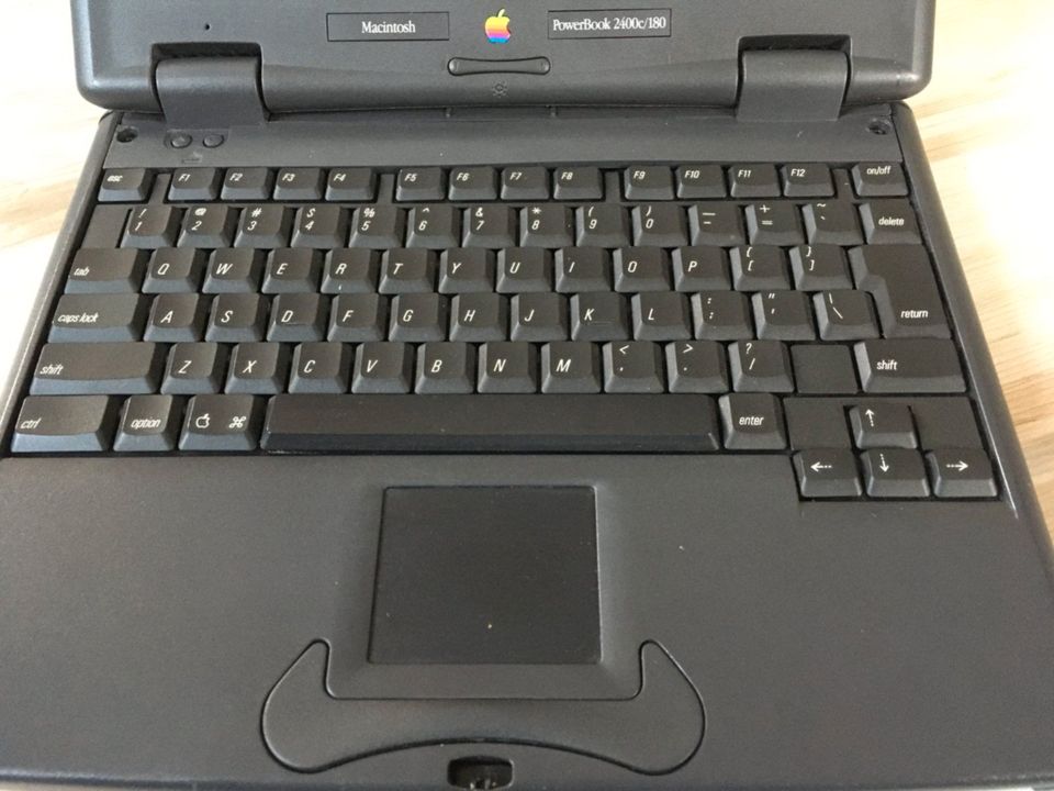 Apple PowerBook 2400c 180 Mhz - Nautilus Comet - 40 MB macOS 8.1 in Limbach-Oberfrohna