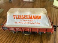 Fleischmann Schienen-Reinigungswagen Spur H0__70er/80er Jahre Niedersachsen - Sassenburg Vorschau