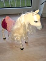 Barbie Pferd weiß pink mit Funktion Parchim - Landkreis - Plau am See Vorschau